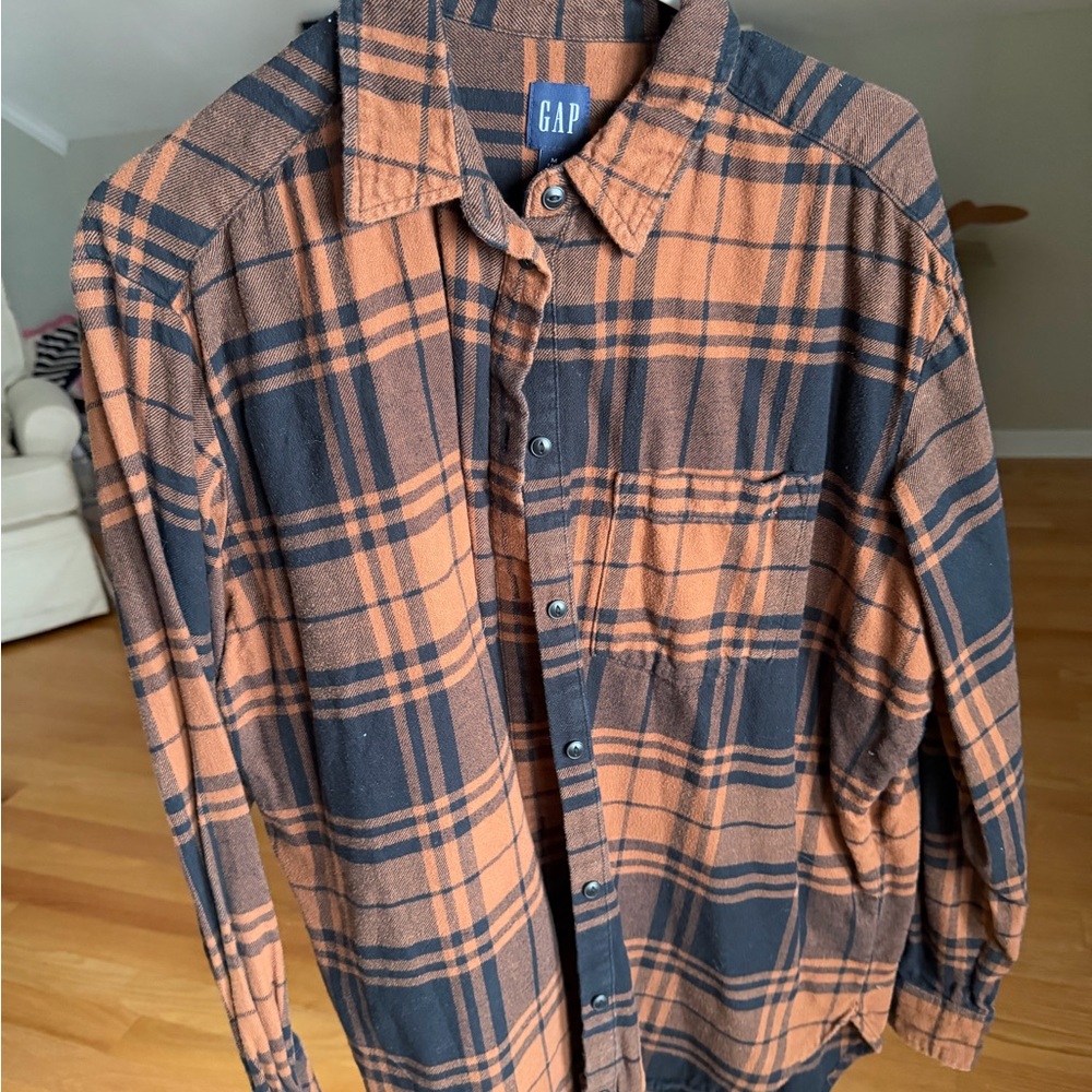 GAP Casual Plaid Shirt in Orange and Black